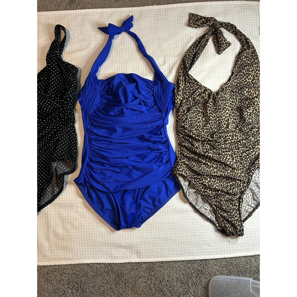 LOT OF 4 - Miraclesuit Magicsuit 1 Piece Swimsuits Black Polka Dot Blue Leopard - Picture 9 of 16